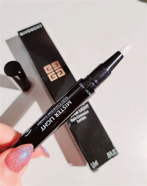 givenchy mister light 5|Givenchy Mister Light Instant Light Corrective Pen Mister Biscuit.